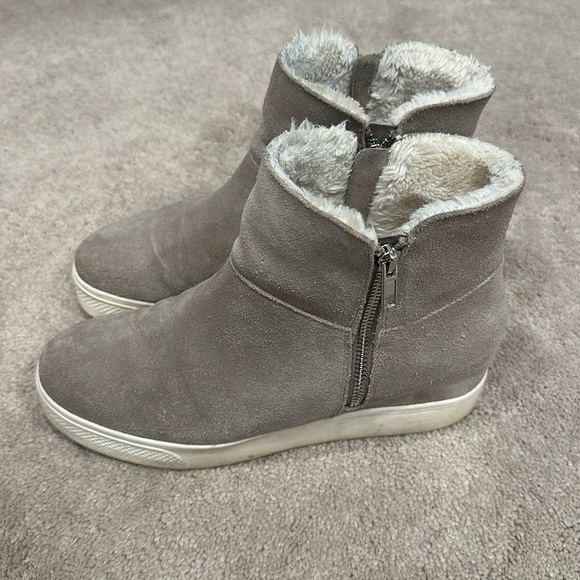 Steve Madden wedge sneaker size 9.5 - Picture 3 of 6